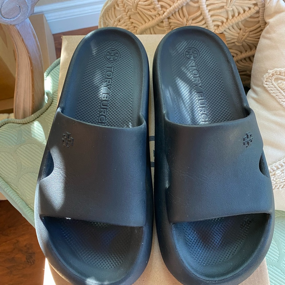 Tory Burch Shower Shoe
